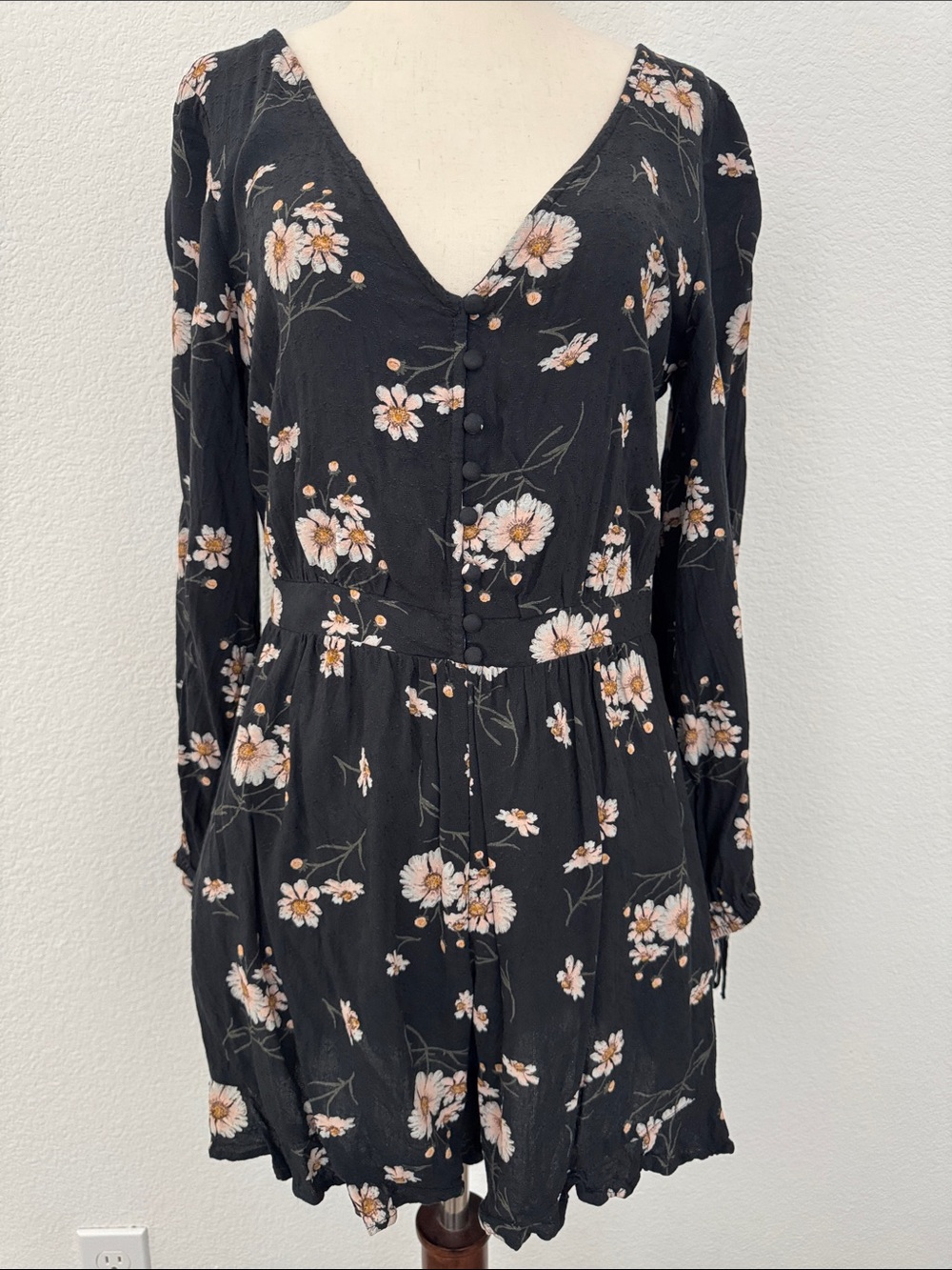 AE American Eagle Outfitters Daisy Romper Navy Blue Shorts Button Up Corset M
